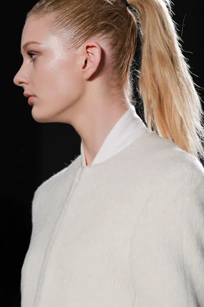 Look 36